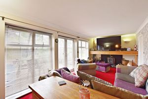 Photo 8- click for photo gallery